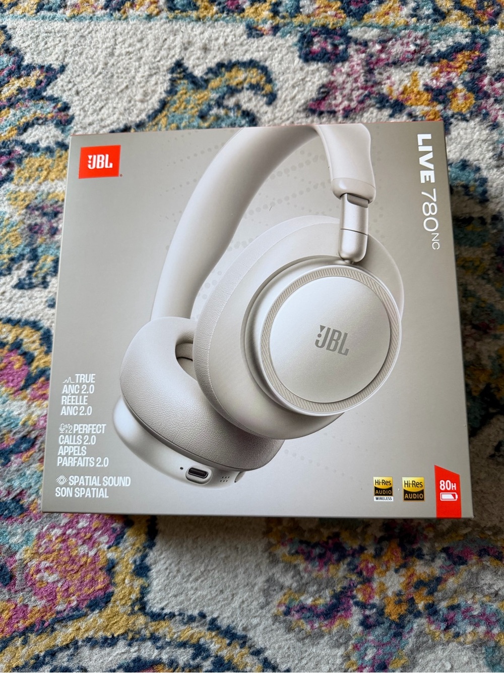 JBL Live 780NC Wireless Noise Cancelling Headphones White New Sealed